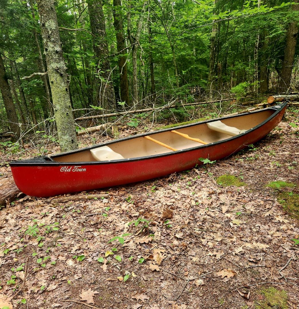 Old Town Discovery 158 Canoe | Cross-linked Polyethylene (yr. 1994)