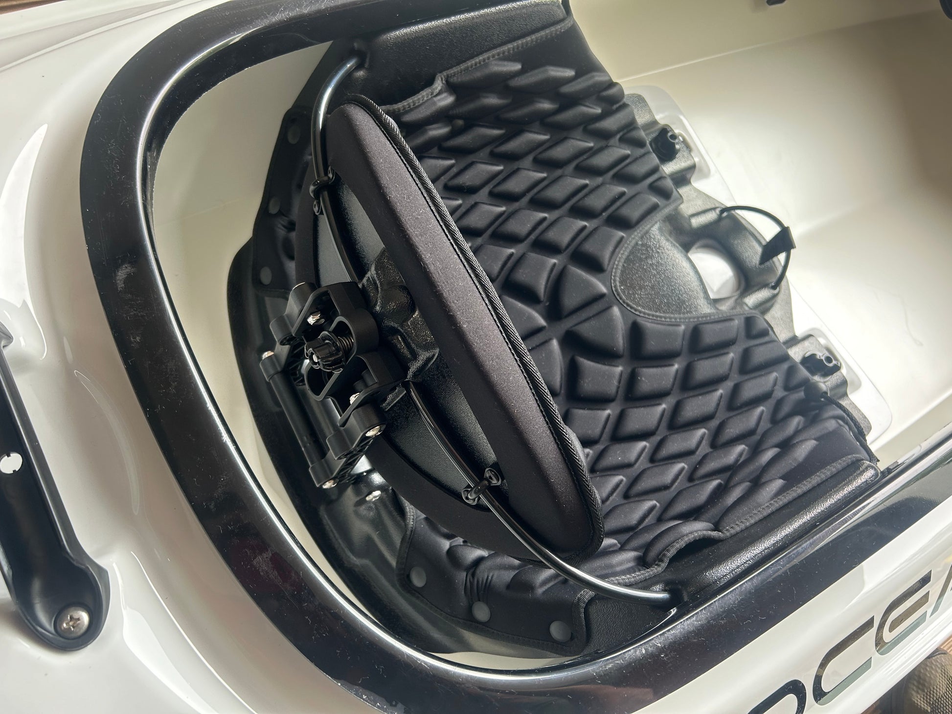 Mocean kayak adjustable seat