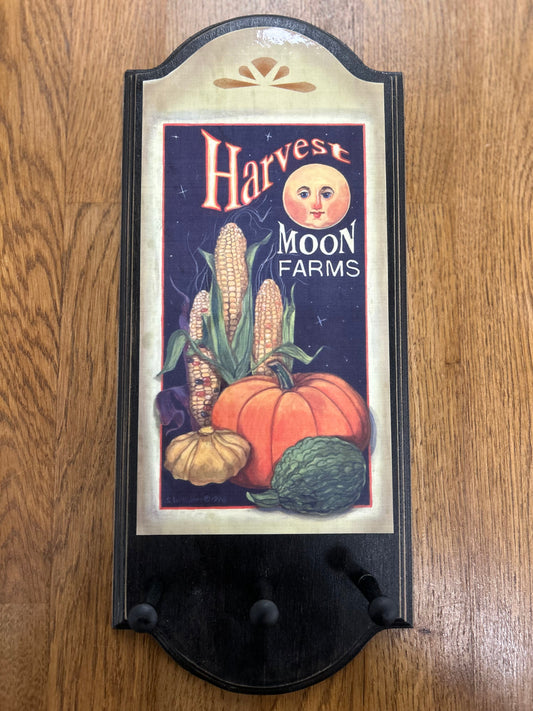 Gallery Concepts Wooden Peg Rack Harvest Moon Farms motif